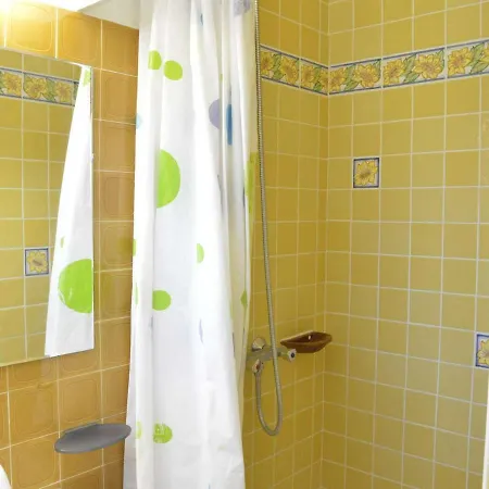 Studio Cap D'Agde, 2 Pieces, 4 Personnes - Fr-1-249-348 * Agde