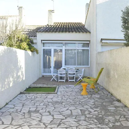 Studio Cap D'Agde, 2 Pieces, 4 Personnes - Fr-1-249-348